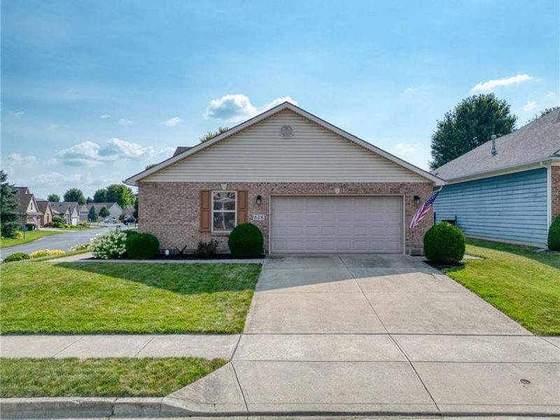 618 Willow Point Court, Troy, OH 45373 Photo 3
