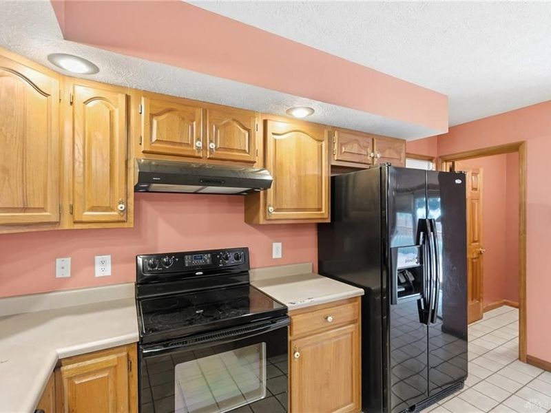 806 Claymore Court, Tipp City, OH 45371 Photo 12