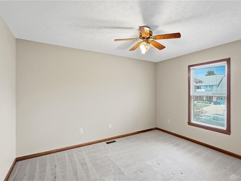 806 Claymore Court, Tipp City, OH 45371 Photo 22