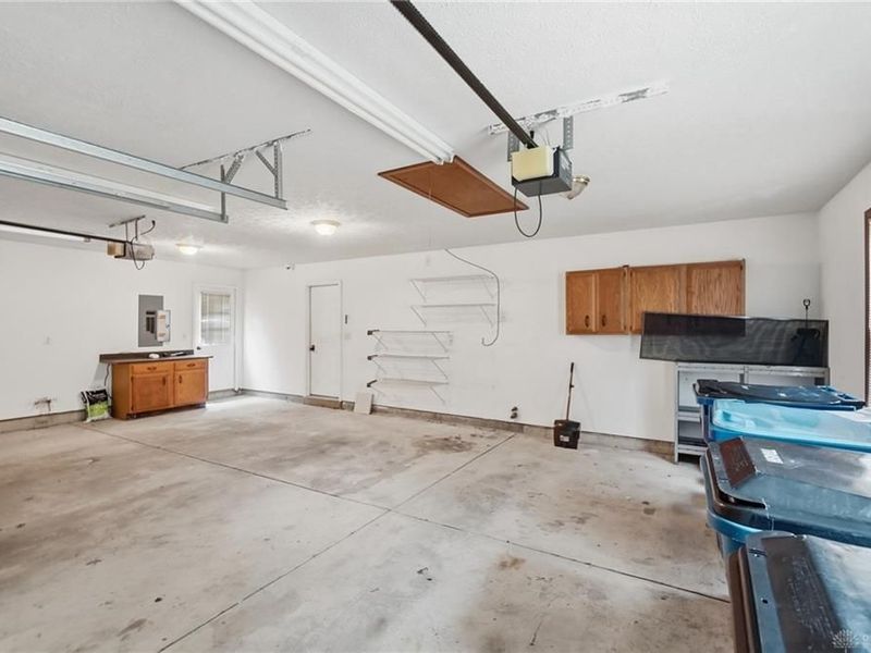 806 Claymore Court, Tipp City, OH 45371 Photo 37