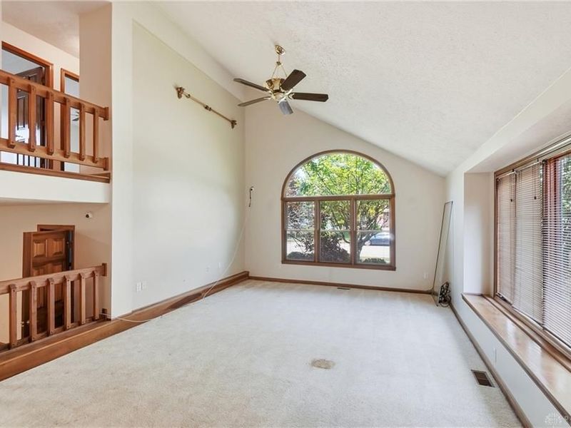 806 Claymore Court, Tipp City, OH 45371 Photo 8