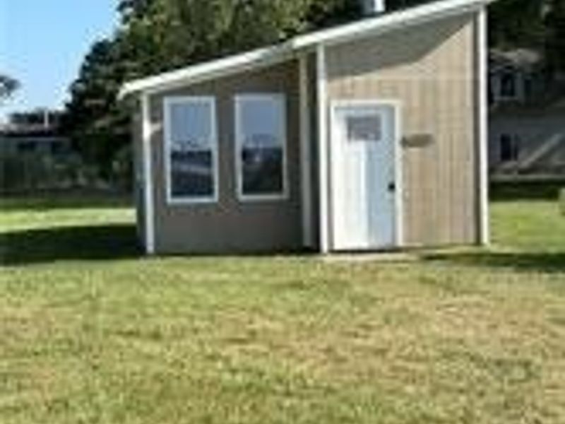 4394 Lake Road N, Geneva, OH 44041 Photo 2