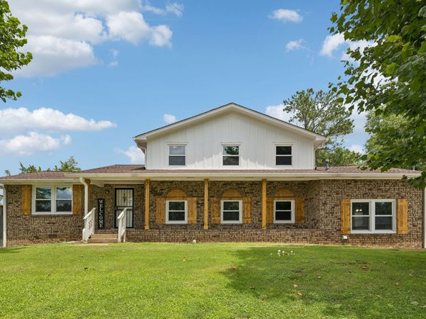 5140 Whitaker Dr , Nashville, TN 37211