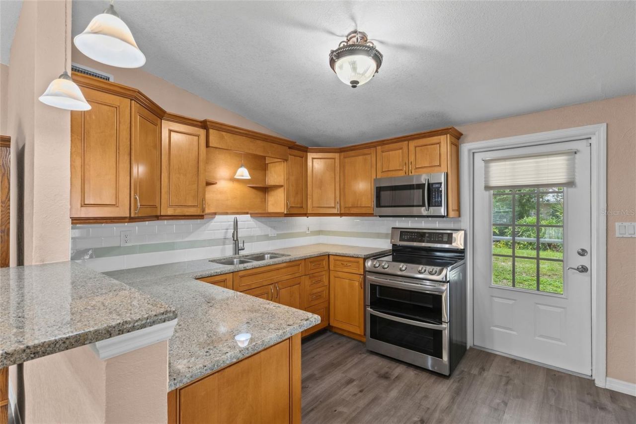 4065 Asbury Place, Sarasota, FL 34233 Photo