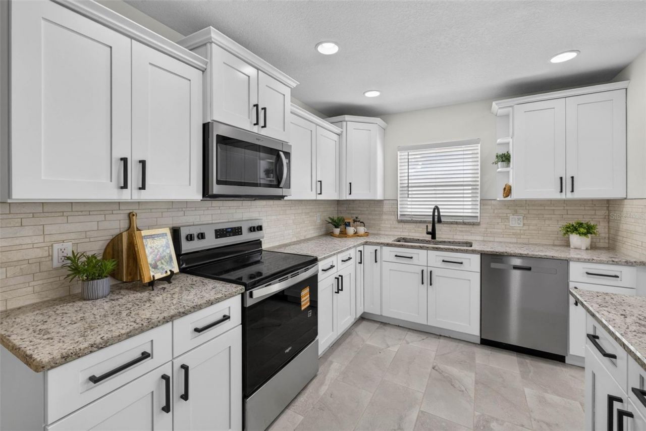 8608 Huntsman Lane, Port Richey, FL 34668 Photo