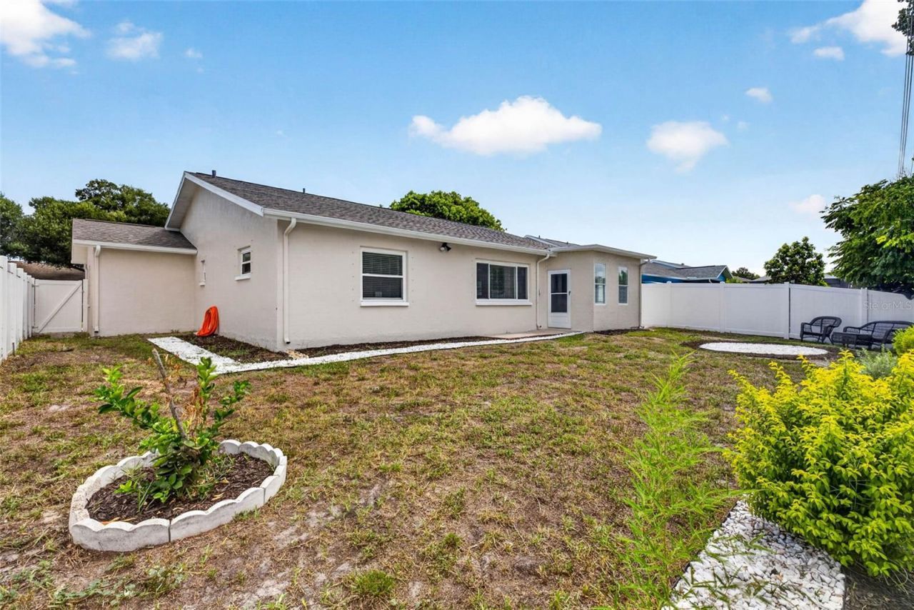8608 Huntsman Lane, Port Richey, FL 34668 Photo