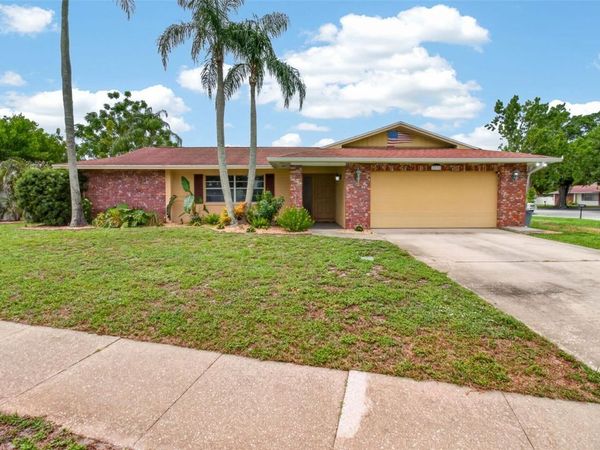 2221 COLONIAL DRIVE , DUNEDIN, FL 34698