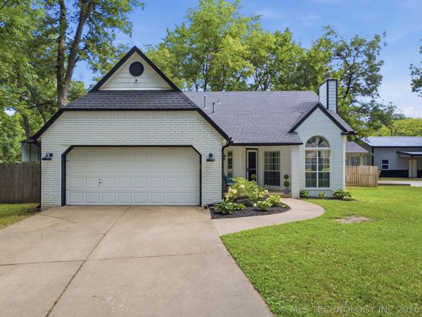 12329 E 137th Street S, Broken Arrow, OK 74011