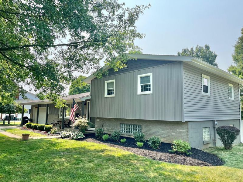 1129 Royal Court NE, Lancaster, OH 43130 Photo 11