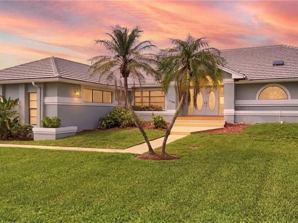 5350 Harborage DR , FORT MYERS, FL 33908