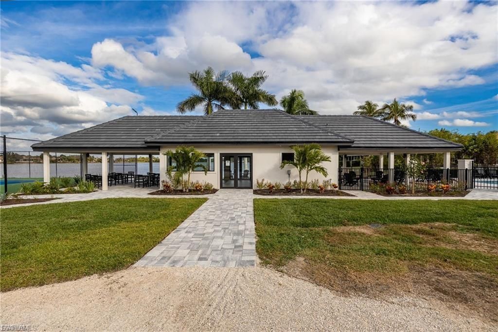 5350 Harborage Dr, Fort Myers, FL 33908 Photo