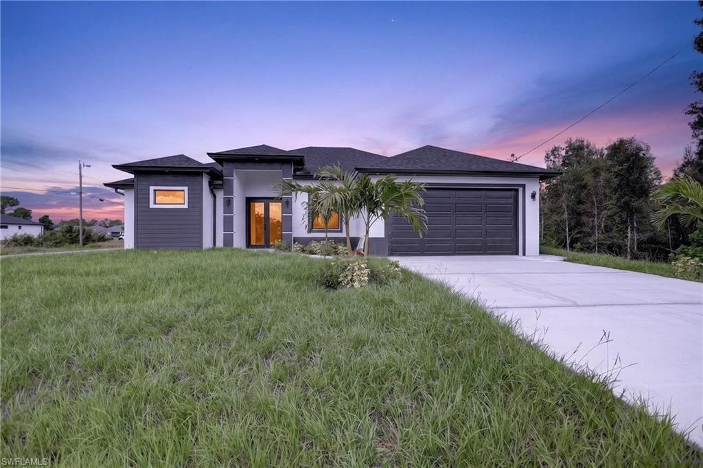 2701 28th St Sw, Lehigh Acres, FL 33976 Main Photo