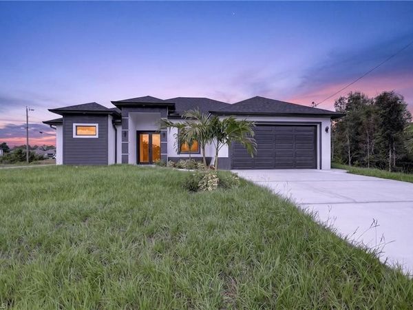 2701 28th ST SW, LEHIGH ACRES, FL 33976