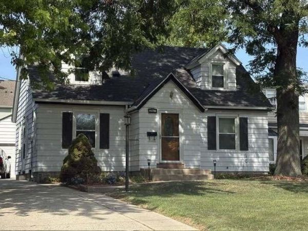 3167 S 84th STREET, Milwaukee, WI 53227