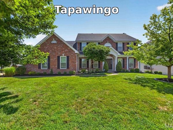 9326 Caddyshack Circle, St Louis, MO 63127
