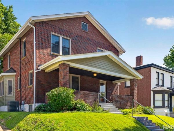 6125 W Park Avenue , St Louis, MO 63139