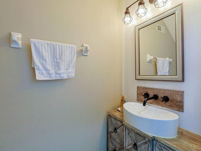 7212 Baltic Court, Cincinnati, OH 45244 Photo 24
