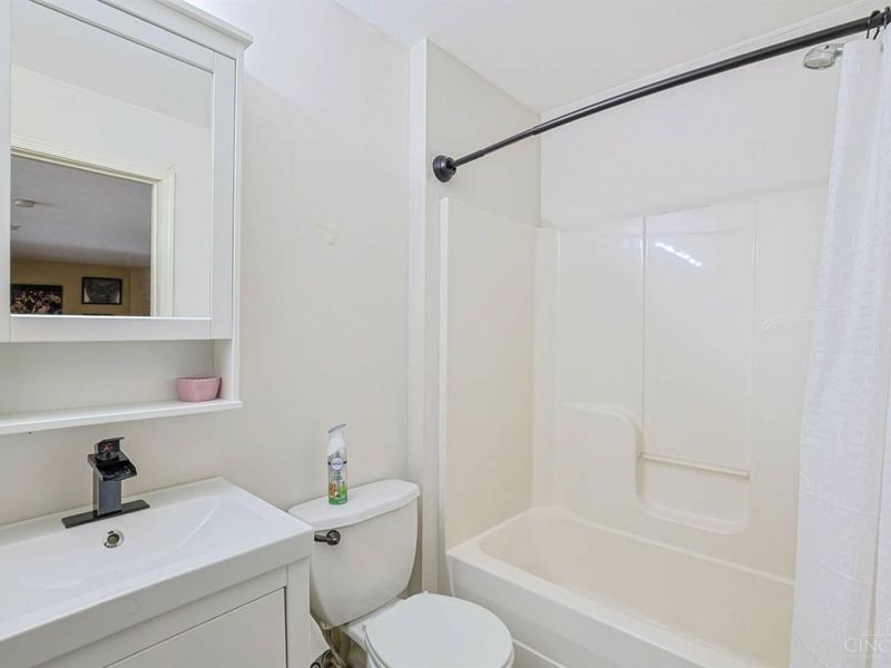 7212 Baltic Court, Cincinnati, OH 45244 Photo 32