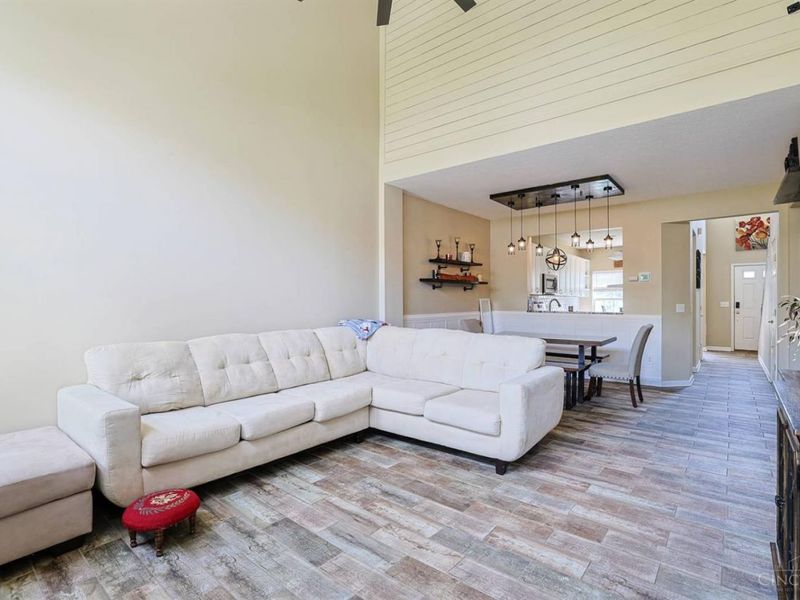 7212 Baltic Court, Cincinnati, OH 45244 Photo 7