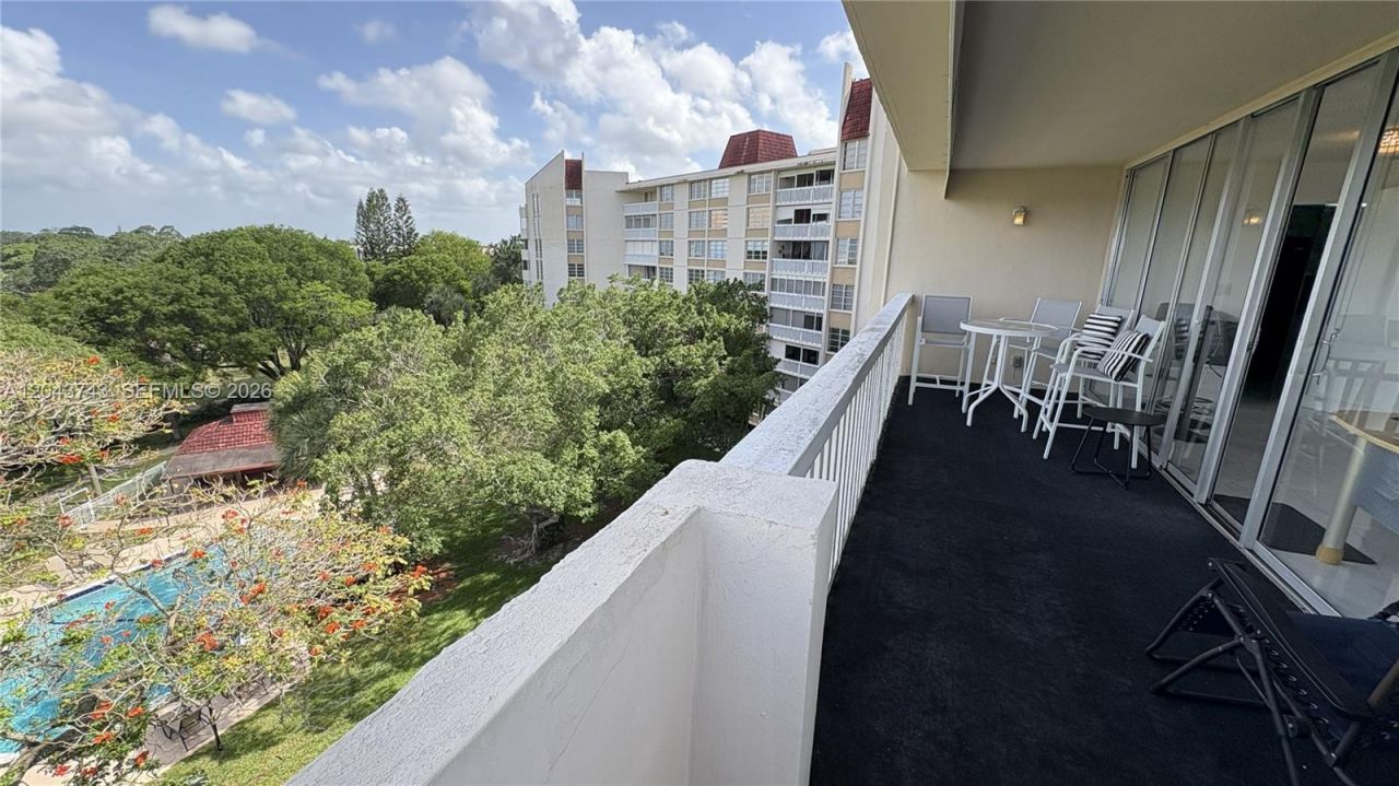 6901 Environ Blvd , Unit 6C, Lauderhill, FL 33319 Photo