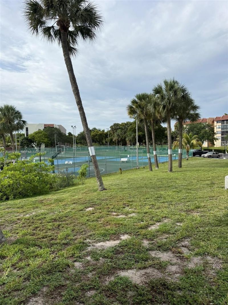 6901 Environ Blvd , Unit 6C, Lauderhill, FL 33319 Photo