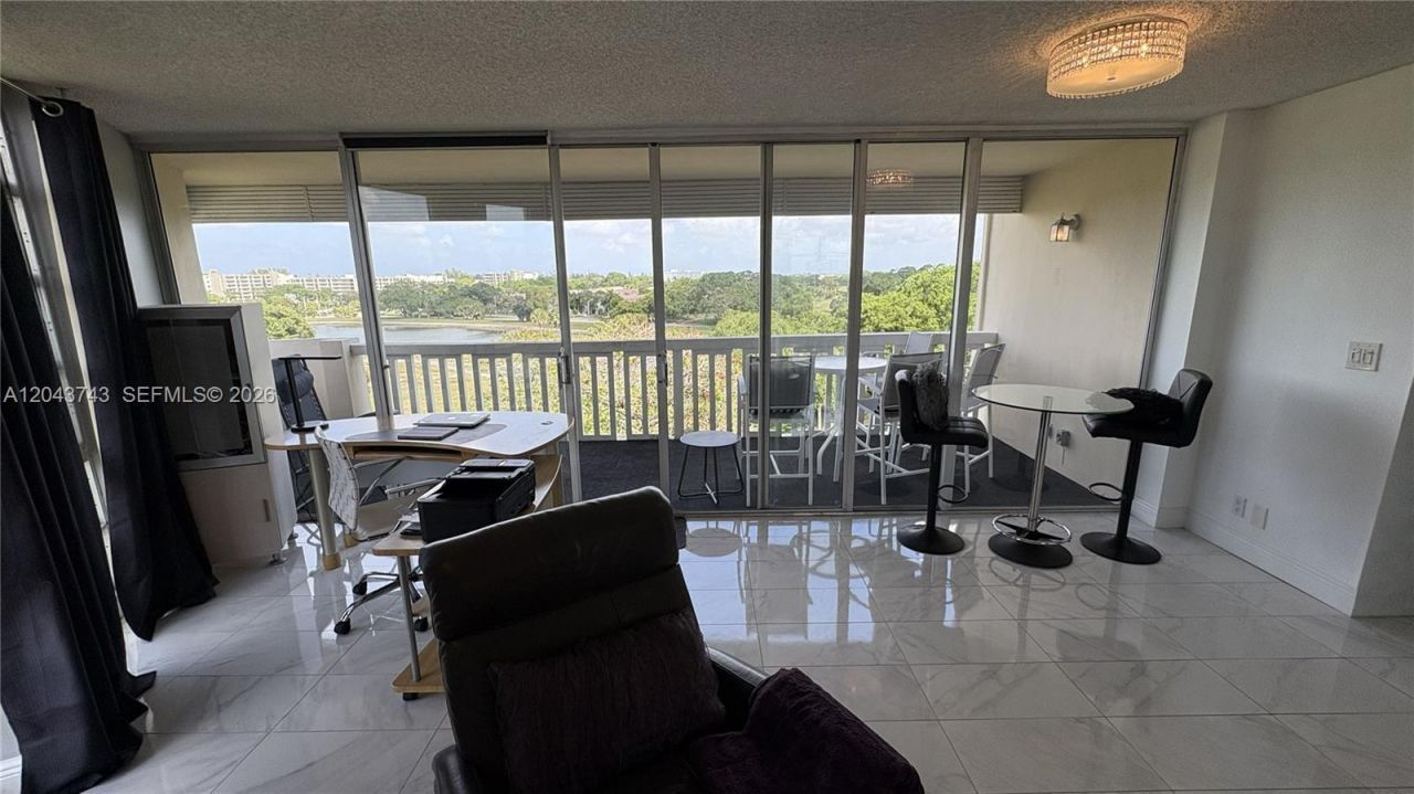 6901 Environ Blvd , Unit 6C, Lauderhill, FL 33319 Photo