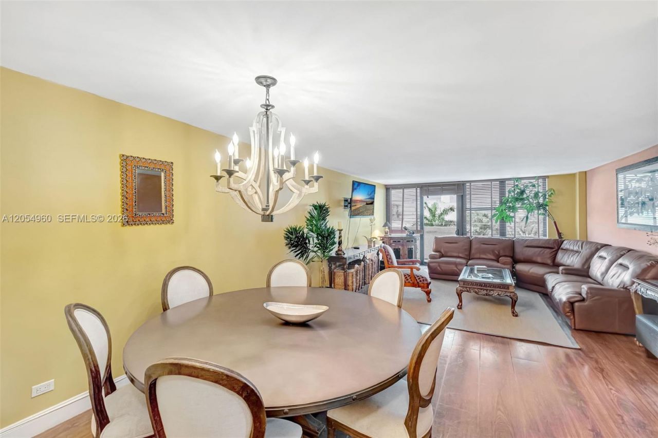 10101 E Bay Harbor Dr , Unit 502, Bay Harbor Islands, FL 33154 Photo