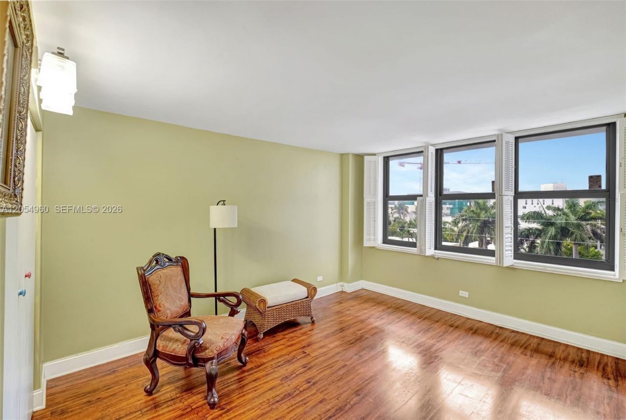 10101 E Bay Harbor Dr , Unit 502, Bay Harbor Islands, FL 33154 Photo