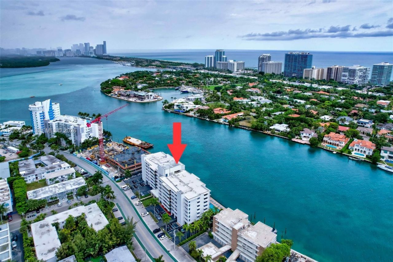 10101 E Bay Harbor Dr , Unit 502, Bay Harbor Islands, FL 33154 Photo