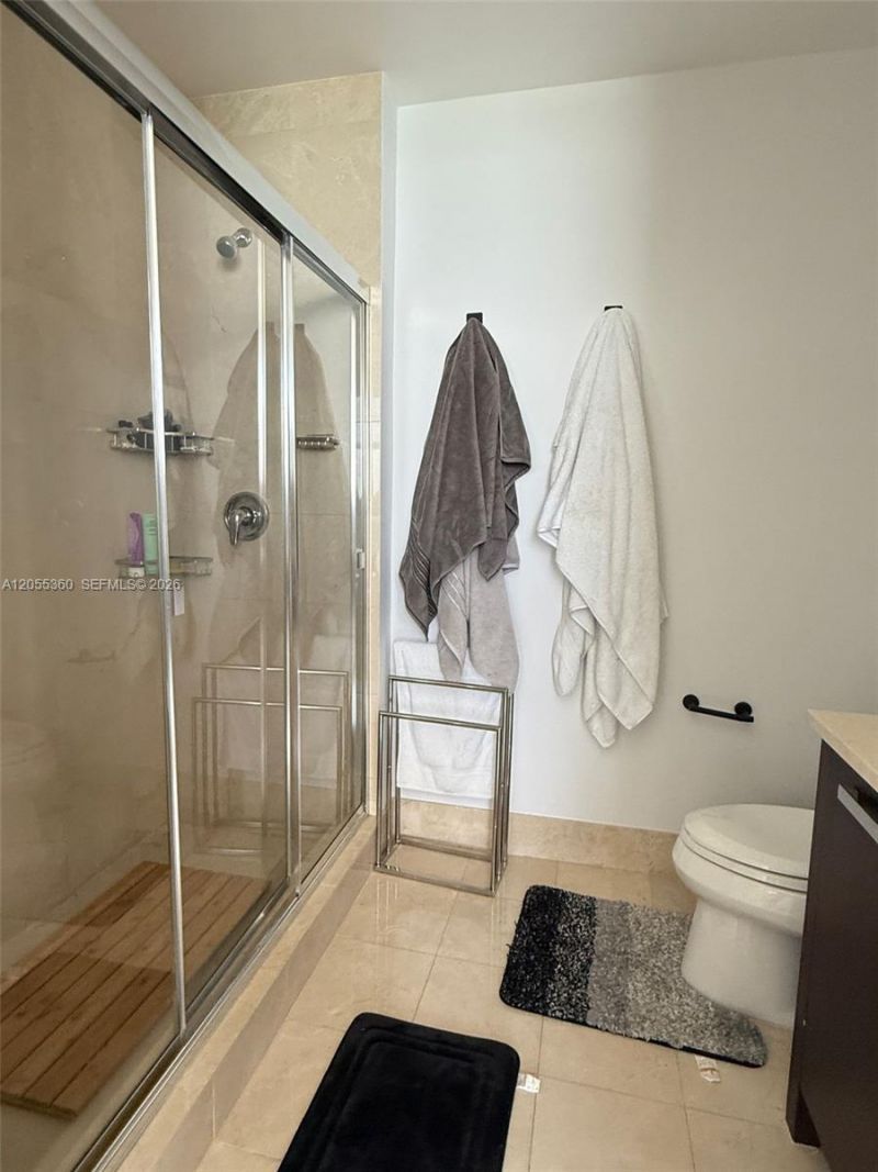 18101 Collins Ave , Unit 1605, Sunny Isles Beach, FL 33160 Photo