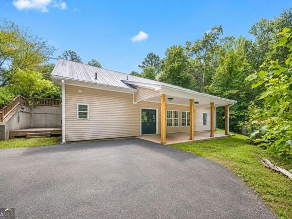 2029 Fletcher Drive, Ball Ground, GA 30107