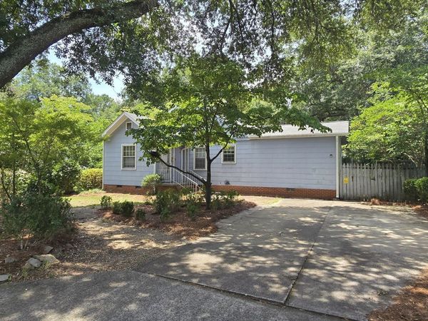 210 Penn Avenue, Dublin, GA 31021