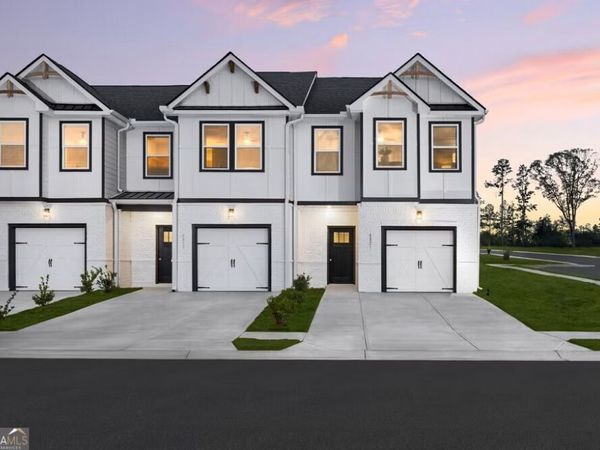 5228 MUNDY Grove Lane, Gainesville, GA 30504