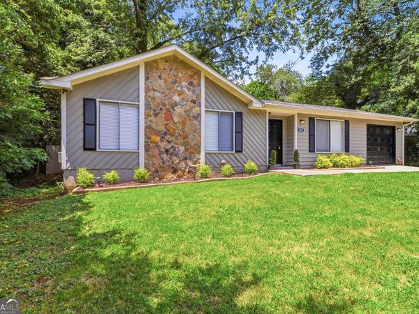 8227 Englewood Trail, Riverdale, GA 30274