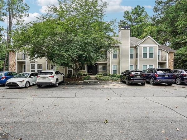1001 Lake Pointe Circle, Roswell, GA 30075