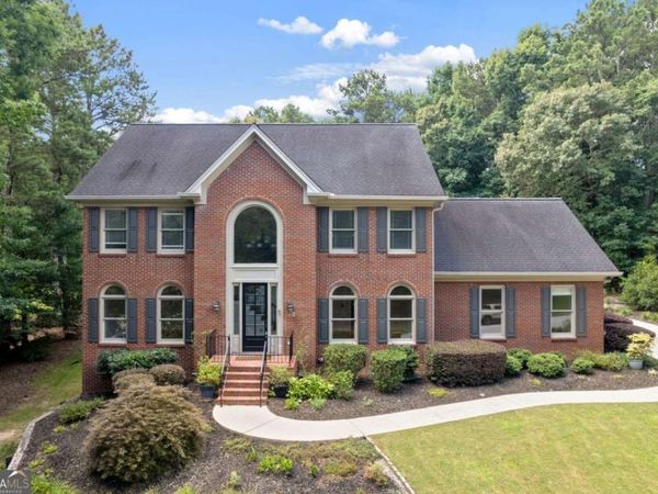 1580 Winding Creek Circle, Snellville, GA 30078