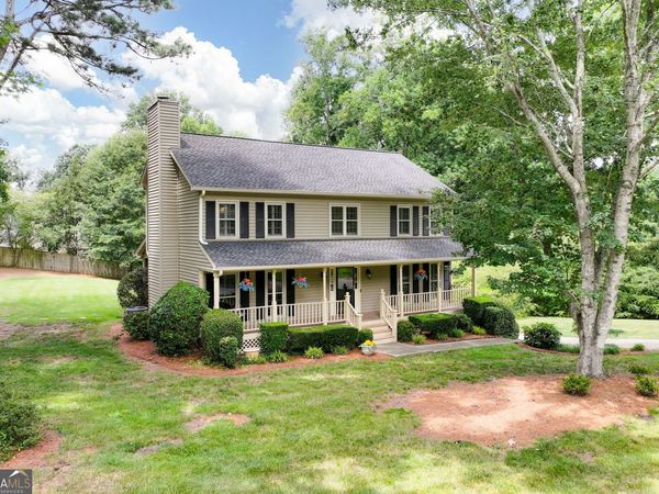 1605 Grandview Trace, Snellville, GA 30078