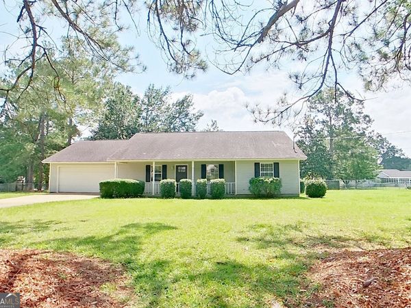 205 Spruce Pine Drive, Thomasville, GA 31757