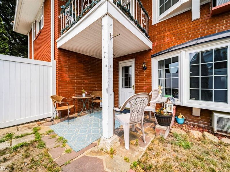 2 Meadowlawn Drive, Unit 5, Mentor, OH 44060 Photo 22