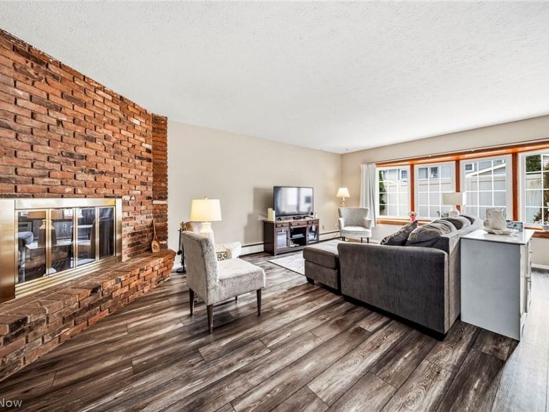 2 Meadowlawn Drive, Unit 5, Mentor, OH 44060 Photo 6