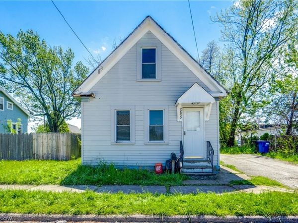 12937 Erwin Avenue , Cleveland, OH 44135