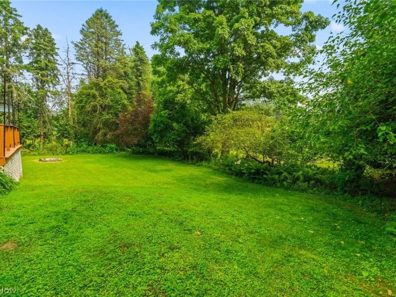 2470 Easton Street NE, Canton, OH 44721 Photo 35