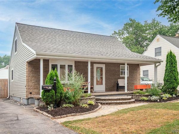 67 Nicholas Drive S, Tonawanda, NY 14150