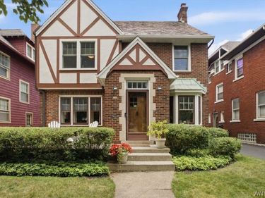 100 Chatham Avenue, Buffalo, NY 14216