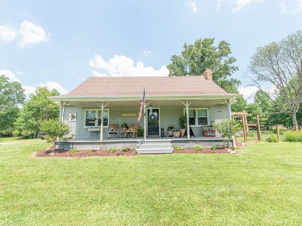 13001 W Old Nashville Road, Columbus, IN 47201