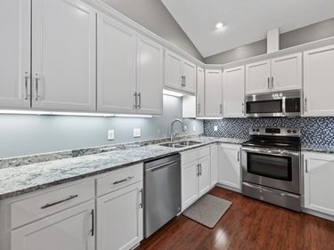 834 Seal Street, Saint Paul, MN 55114