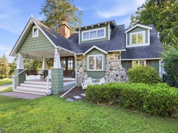 397 W Shore Trl, Sparta, NJ 07871