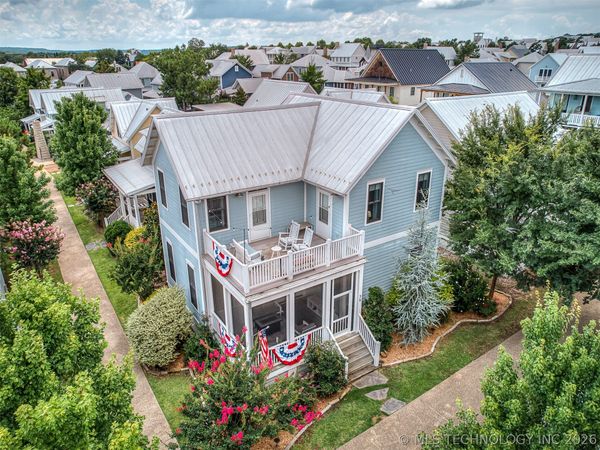 39 Center Lane , Carlton Landing, OK 74432
