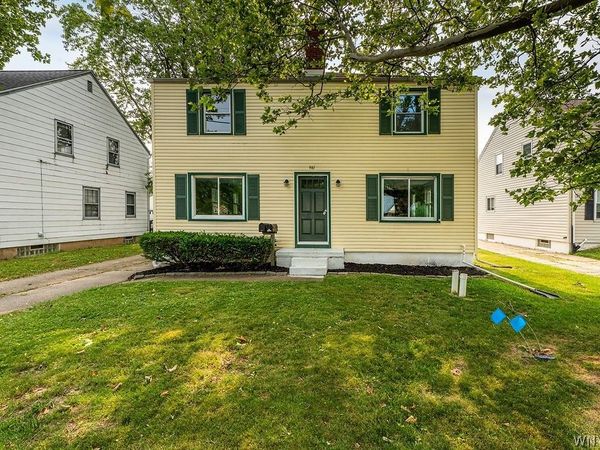 981 Beach Road , Buffalo, NY 14225