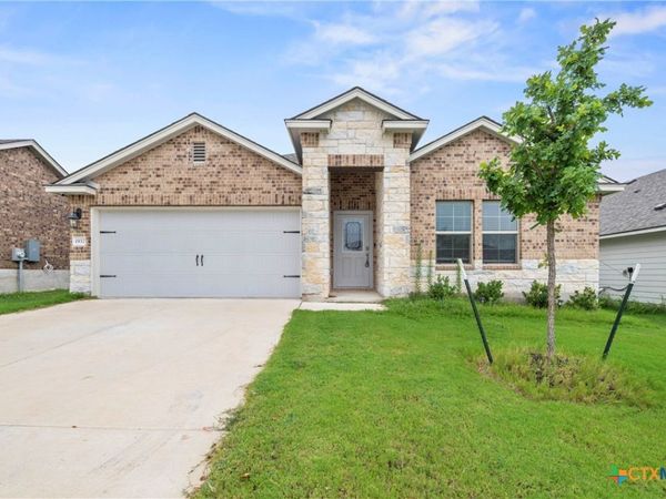 1937 Rosson Street , Nolanville, TX 76559